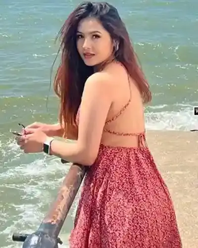 Call Girls in Himayatnagar